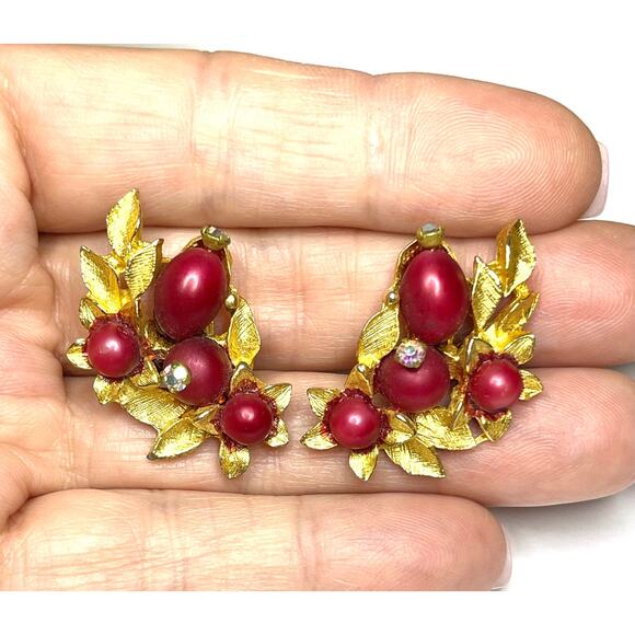 VINTAGE Earrings Red Faux Pearl Rhinestone Vtg Clip Estate Costume Jewelry AU02 - Picture 2 of 4